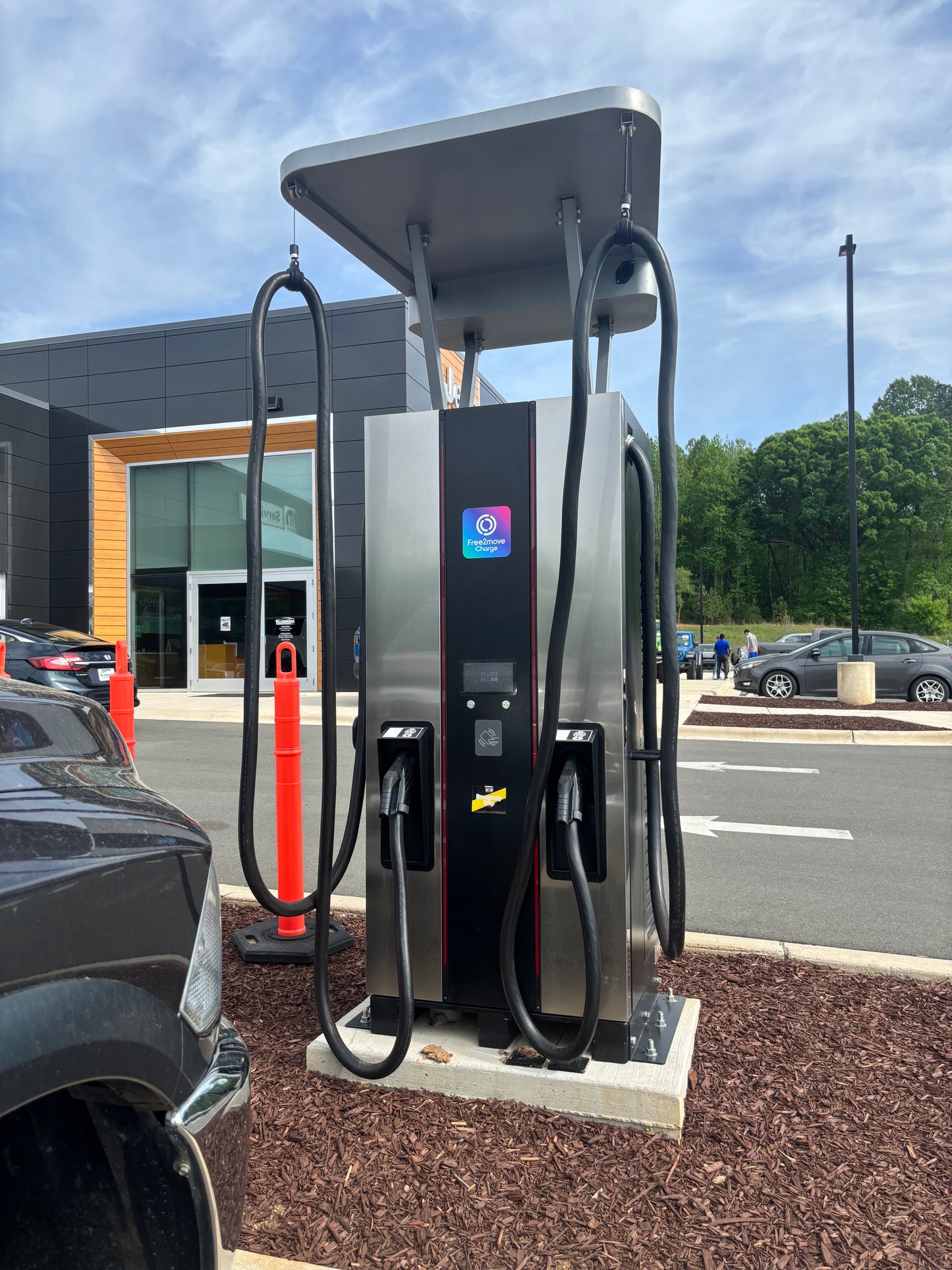 Noodoe DC EXCEED 150kW Level 3 DC Fast Charger Commercial Charging Station