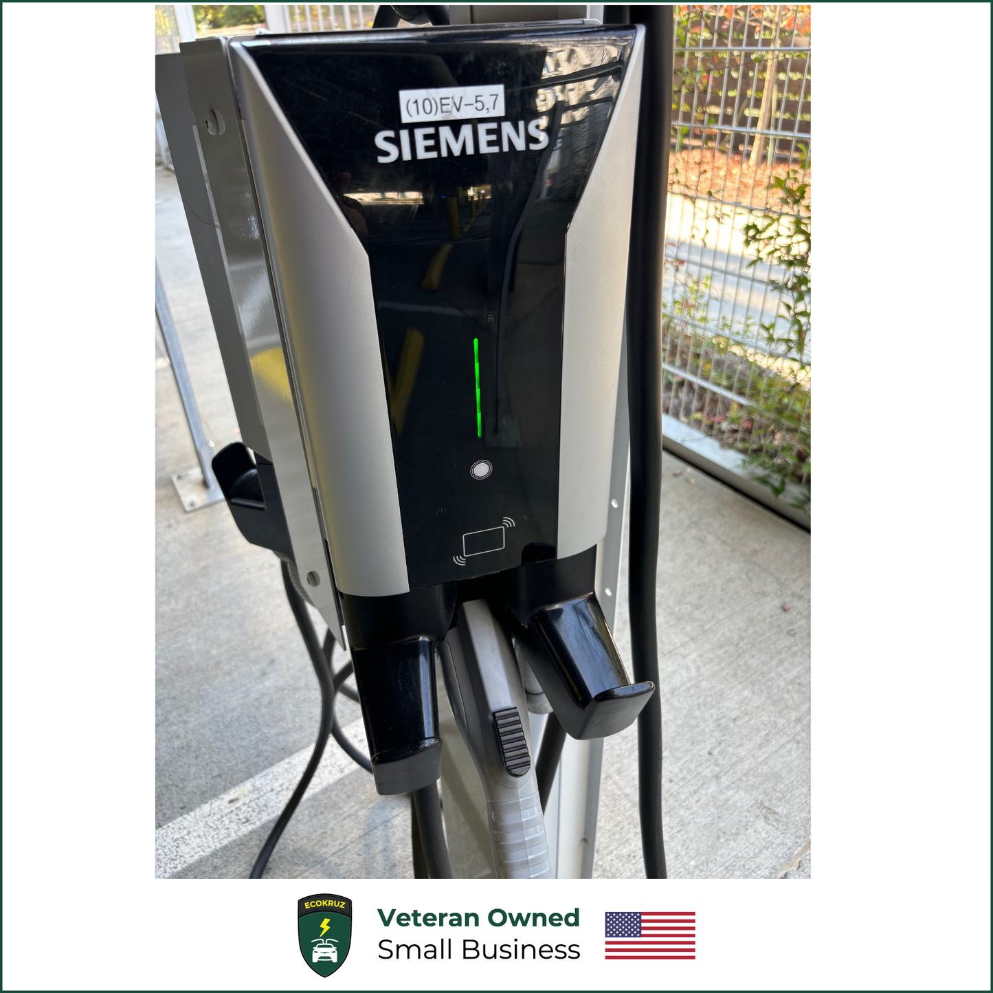 Dual Port Siemens Versicharge 11.5kw Level 2 EV Charger Charging Station 48A with Pedestal and Cable Management System Bundle