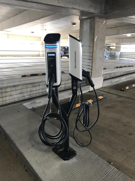 SemaConnect Series 6 Level 2 Commercial Smart EV Charging Station w/ One Year Full Service (Dual Pedestal)